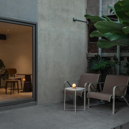 Nidhra Boutique Hotel Bangkok Sukhumvit Esterno foto