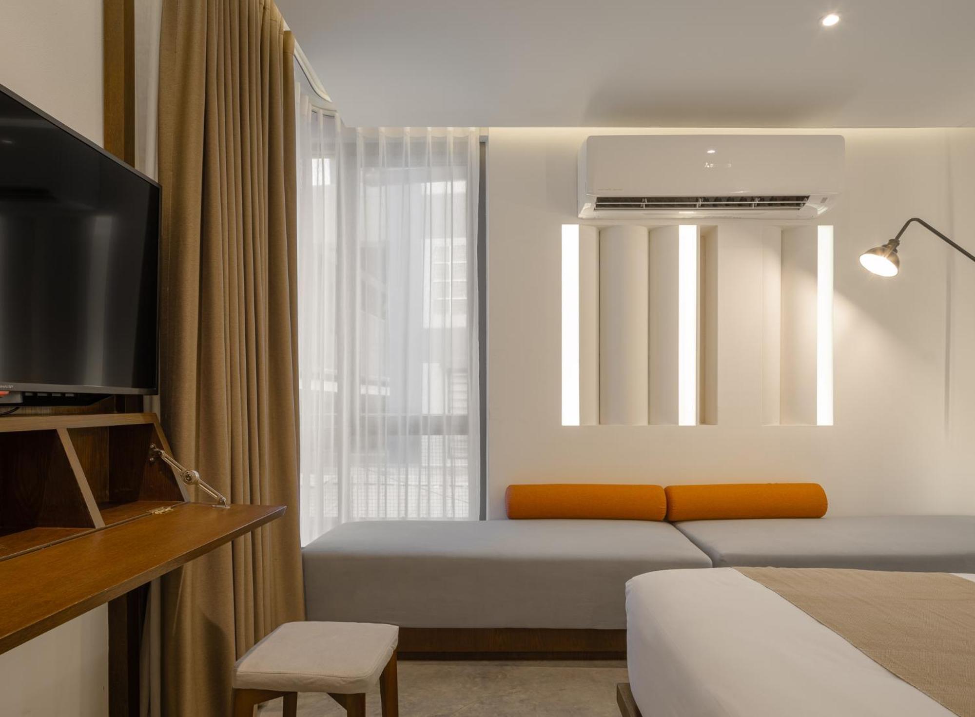 Nidhra Boutique Hotel Bangkok Sukhumvit Esterno foto